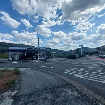 Tankstelle Oil in Kues