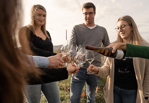 Weinprobenspaziergang mit der Winzerfamilie