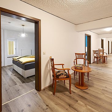 Ferienhaus_Moselherberge_Flur_Schafetage_2