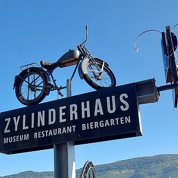 Schild Zylinderhaus