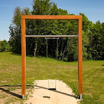 Große Schaukel im Kurpark