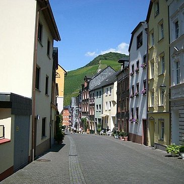 Blick Straße abwärts