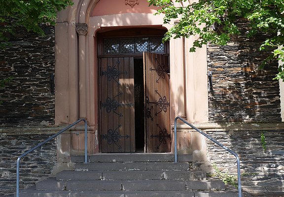 Katholische Pfarrkirche St. Petrus Lieser_2