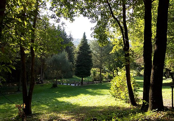 Parkanlage am Sauerbrunnen in Kesten