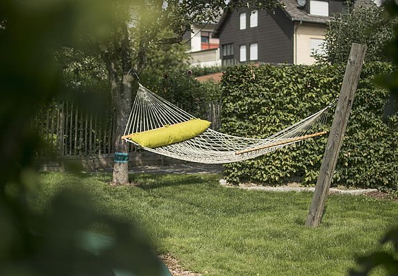 Garten mit Hängematte