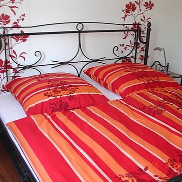 Schlafzimmer 2