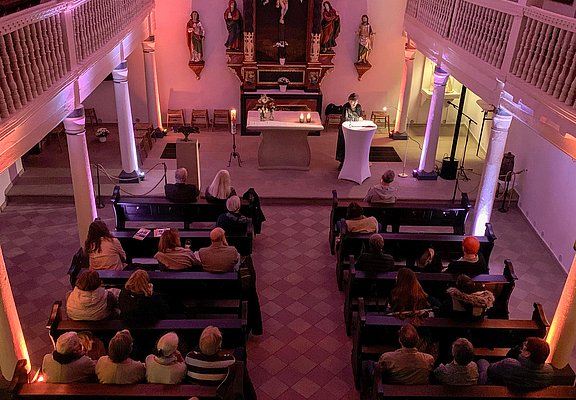 Lesung in der Heilig-Geist-Kirche