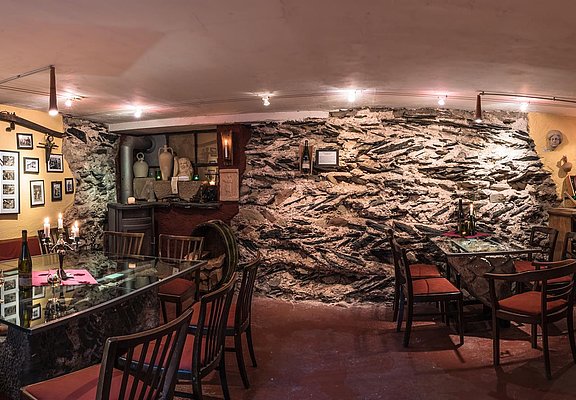 Weinstube an der Römermauer
