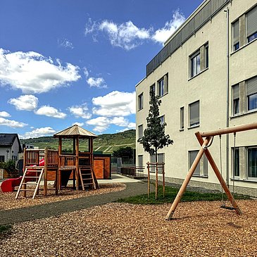 Spielplatz Innenhof (Outdoor)