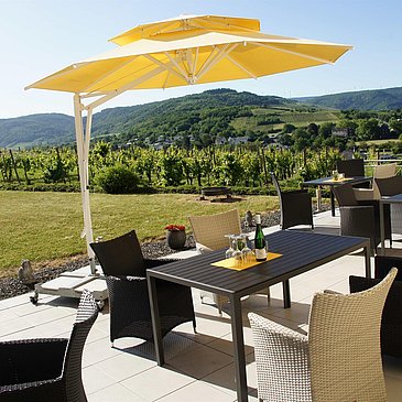 Urlaub - Terrasse - Ein Platz zum Verlieben - Wein