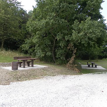 Neuer Rastplatz am Schießstand Graach