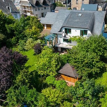 Luftbild Janinas Ferienoase auf 1600 m2 Grundstück
