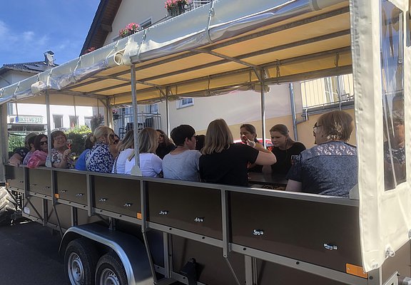 Planwagenfahrt mit dem Weingut Genetsch