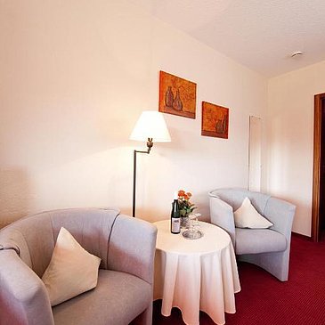 Doppelzimmer mit Balkon2