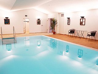 Hallenbad
