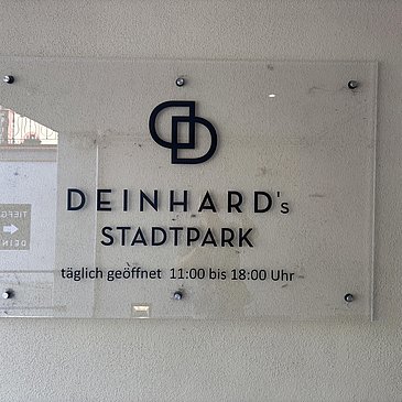 Schild Stadtpark Deinhatd´s