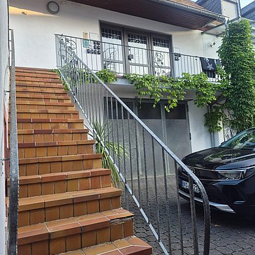 Kopia Eingang_Treppen 2
