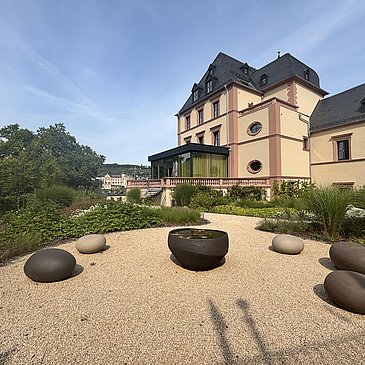 Sitzmöglichkeiten im Stadtpark