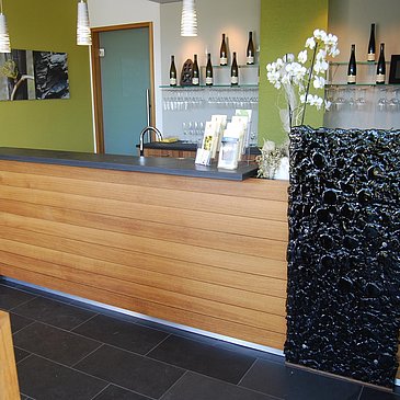 Innenansicht der Vinothek