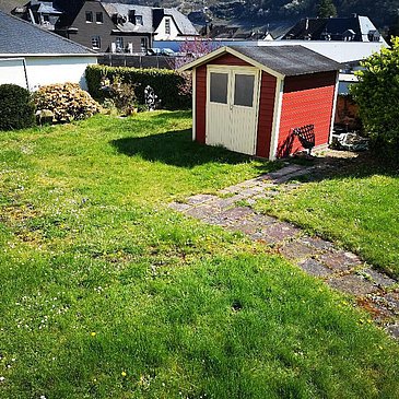 Blick_in_den_Garten_2A
