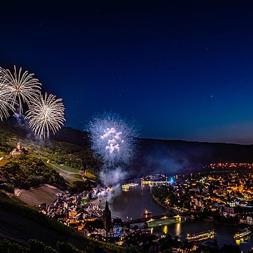 Feuerwerk zum Weinfest der Mittelmosel