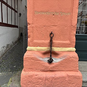 Pranger am Marktplatz