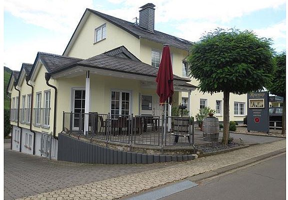 Haus mit Terrasse