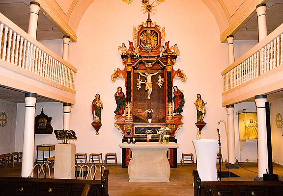 Innenraum Heilig-Geist-Kirche